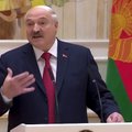 Lukašenka visiems „dalija“ rusiškus branduolinius ginklus: įvardija tik vieną sąlygą jų gauti