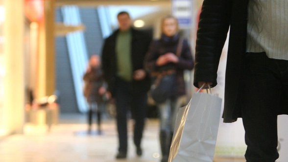 Lietuviai įvertino pardavėjų darbą prekybos centruose