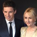 Naujausią filmą pristatanti turtingiausia pasaulio rašytoja J. K. Rowling sako dar tik besimokanti rašyti