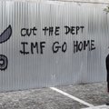 Pinigus pradėjusiai dalyti Graikijai – niūri prognozė