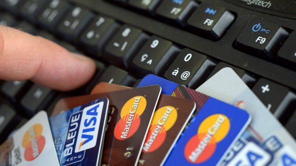 Kreditinės kortelės populiarėja, bet dėl kitos priežasties nei galvojate