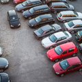 50 parlamentarų siūlo spręsti automobilių parkavimo problemą kurortuose