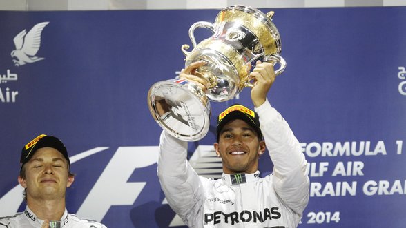 „Formulės-1“ etape Bahreine triumfavo L. Hamiltonas