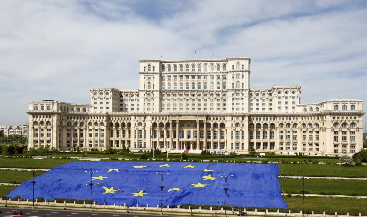  Rumunijos parlamento rūmai Bukarešte