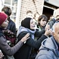 Франция приняла первых беженцев, Дания закрыла дороги в Германию