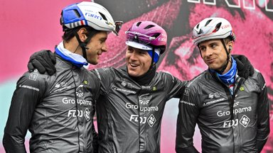 Ignatas Konovalovas kopė ant „Giro d’Italia“ prizininkų pakylos