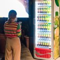 „Coca–Cola“ žada mokyklose nebepardavinėti gėrimų su pridėtiniu cukrumi