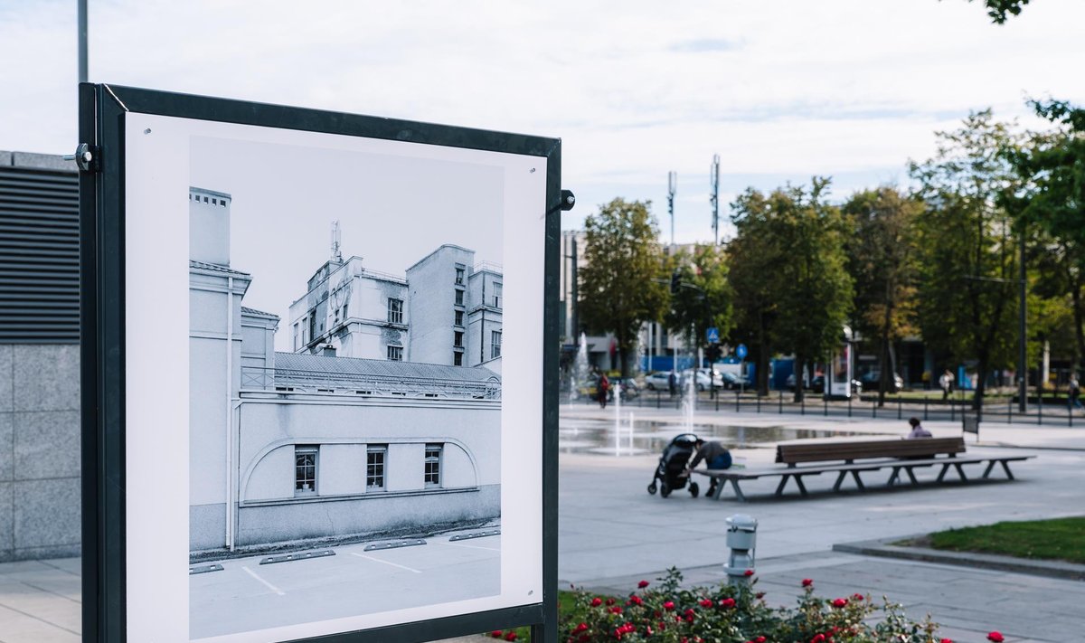 Kaunas Photo 2020. Romain Cavallin.  Kryžminiai tinklai