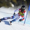 Planetos kalnų slidinėjimo taurės varžybų didžiausiojo slalomo rungtį vėl laimėjo šveicarė