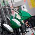 Водитель отреагировал на решение поднять цену на топливо: а куда делись деньги с налога на загрязнение