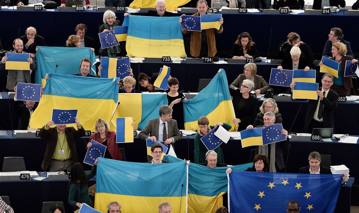 Europarlamentarai išreiškė palaikymą Ukrainai
