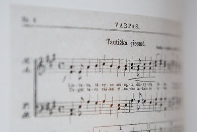 Iliustracija iš knygos "Lietuvos himnas"