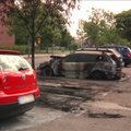 Švedijoje siaučia paslaptingi automobilių padegėjai: sudeginta daugiau nei 2000 automobilių