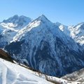 Prancūzijos Alpėse sniego lavina pražudė penkis karius