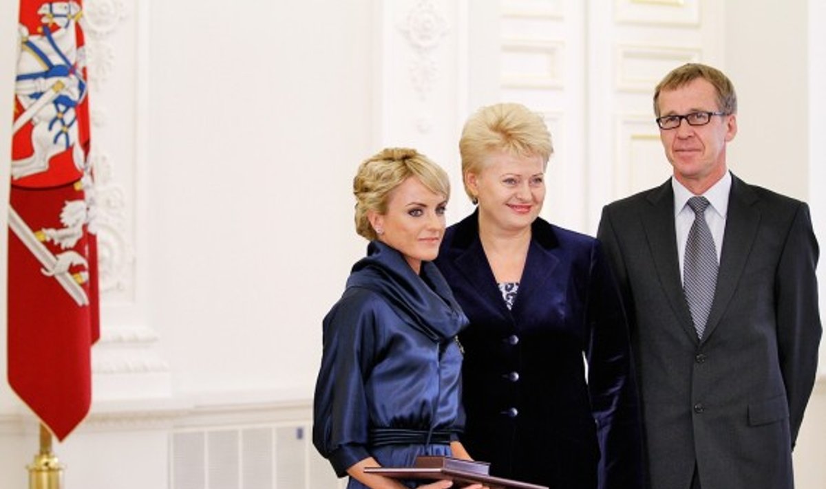 Živilė Balčiūnaitė, Dalia Grybauskaitė, Romas Sausaitis