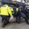 Airijoje šimtai žmonių susirinko protestuoti prieš karantiną, sulaikyti 23 žmonės