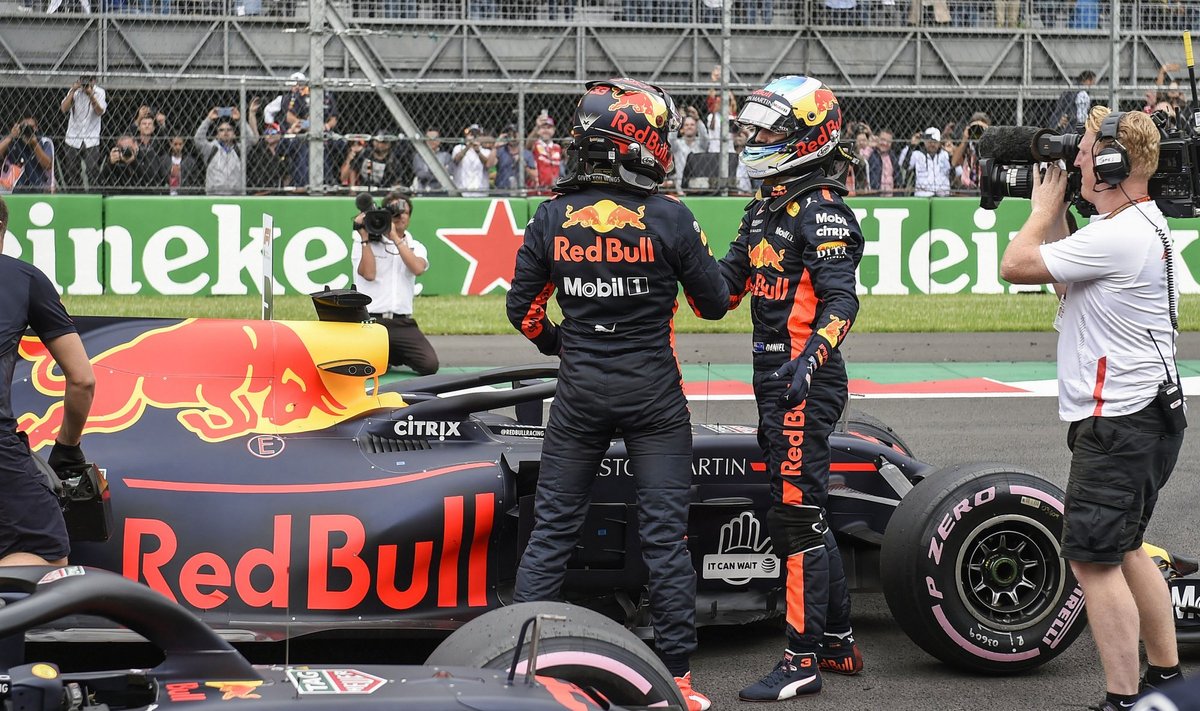 Danielis Ricciardo ir Maxas Verstappenas