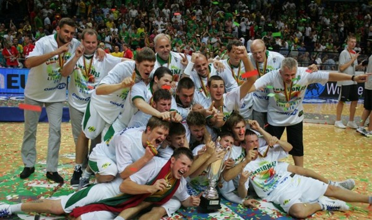 Lietuviai - Europos jaunių krepšinio čempionato nugalėtojai