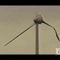 Ar vėjo turbiną Anglijoje sugadino ateiviai?