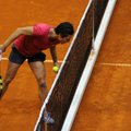 WTA turnyro Barselonoje favoritė F.Schiavone pralaimėjo jau pirmą dvikovą