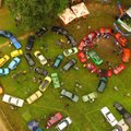 Technikos mylėtojų stovykloje „Vasaros ratas“ – iš automobilių suformuoti olimpiniai žiedai