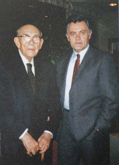 Valdas Adamkus su 90-metį švenčiančiu tėvu Ignu Adamkavičiumi