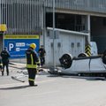 Prokuratūra suabejojo „Europos“ aikštelės, iš kurios iškrito automobilis, saugumu