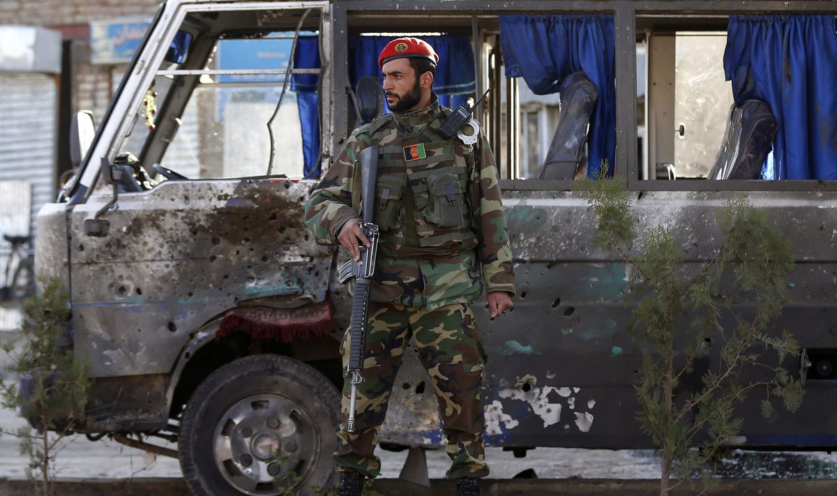 Per išpuolį Kabule žuvo mažiausiai keturi afganų kariai