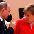 Merkel pasipiktinusi nuolatiniais Ukrainos paliaubų pažeidimais