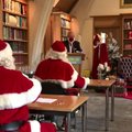 Kalėdų seneliai jau ruošiasi šventėms: mokosi užtikrinti saugumą pandemijos metu