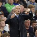 „Chelsea“ klubas ir toliau pasitiki treneriu J. Mourinho