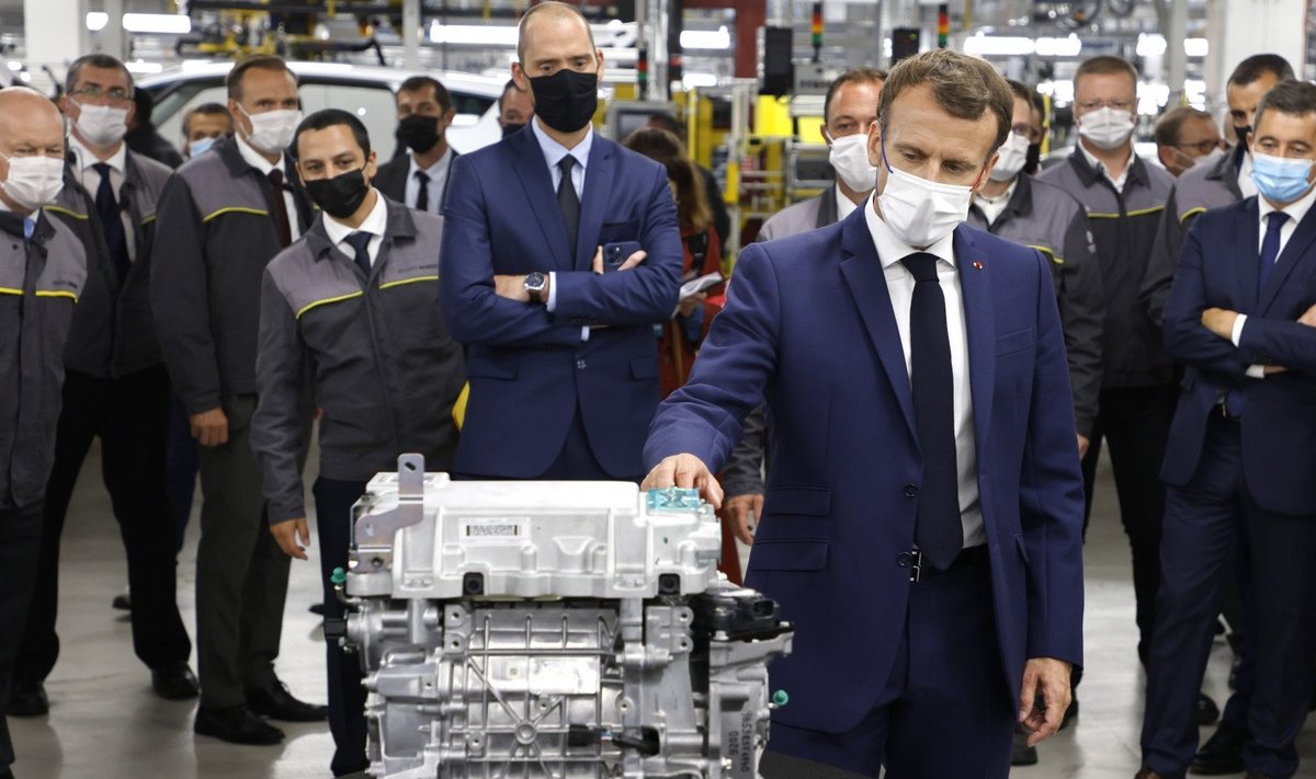 Prancūzija džiaugiasi Kinijos planais statyti akumuliatorių gamyklą