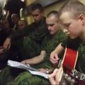 Paperkantis nuoširdumas: karių sukurtas himnas užkariauja internetą