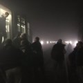 Nufilmuota, kaip po sprogimo iš metro traukinio Briuselyje evakuojasi žmonės