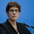 Vokietijos gynybos ministrė ragina aktyviau imtis karinių operacijų užsienyje