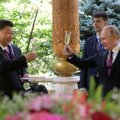 Prieš susitikimą su Xi Jinpingu Kinijoje paskelbtas Putino straipsnis