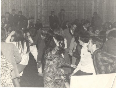 Roko festivalis Žirmūnuose. 1970, balandis