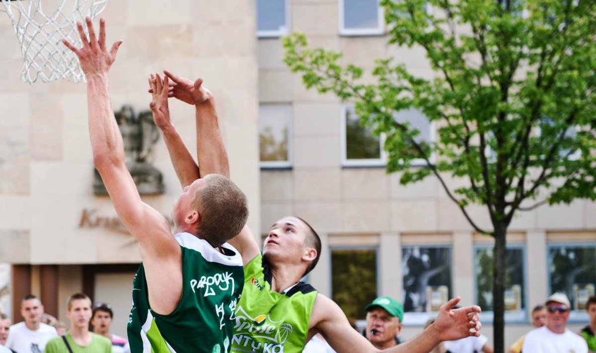 Jaunieji krepšinio talentai savaitgalį varžėsi Vilniuje ir Druskininkuose
