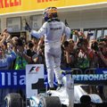 Pirma sezono pergalė - „Formulės-1“ etapą Vengrijoje laimėjo L. Hamiltonas