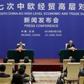 Kinija ir ES imasi už rankų: žada ginti pasaulinę prekybą nuo Trumpo prekybos karo