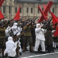 Maskvos Raudonojoje aikštėje surengta 1941-ųjų karinio parado reinscenizacija