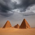 Mistinės piramidės Sudane primena seniai pamiršto paslaptingo miesto istoriją