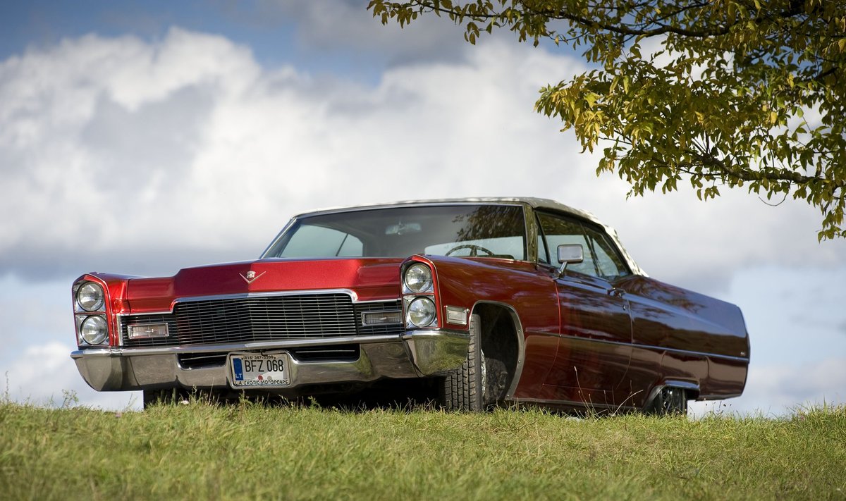 Cadillac Deville (1968 m. gamybos) 