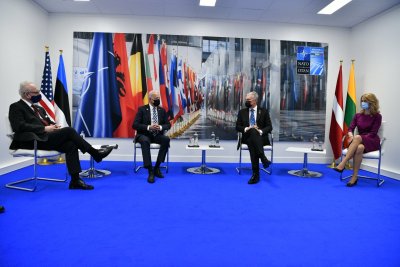Joe Bidenas susitikina su Baltijos šalių prezidentais