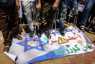 Palestiniečiai protestuoja prieš Izraelio planą aneksuoti dalį okupuoto Vakarų Kranto