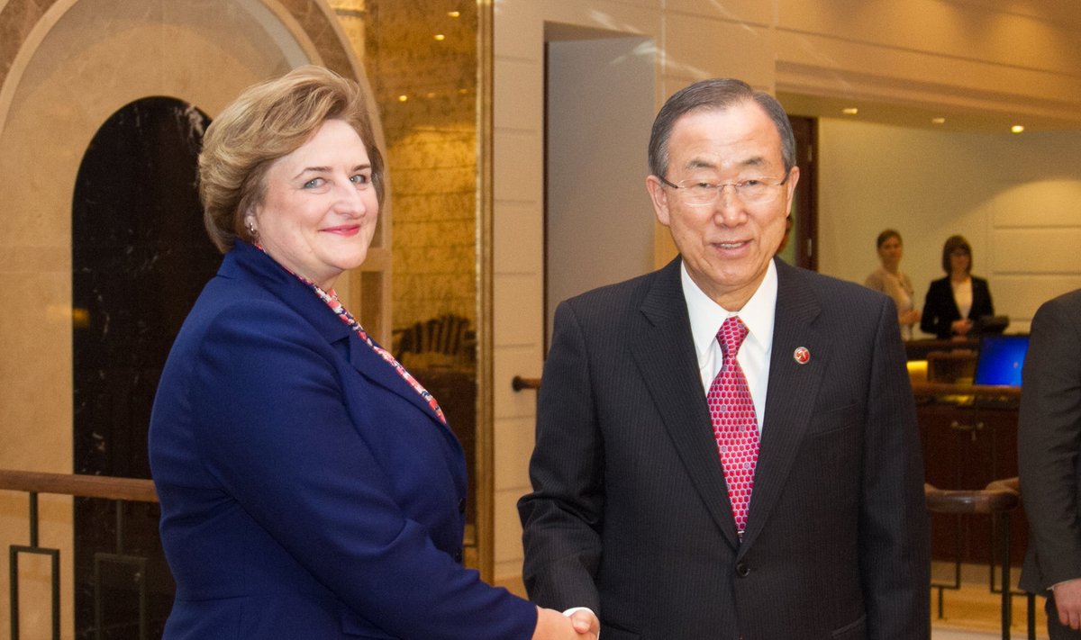 Loreta Graužinienė ir Ban Ki-moonas 