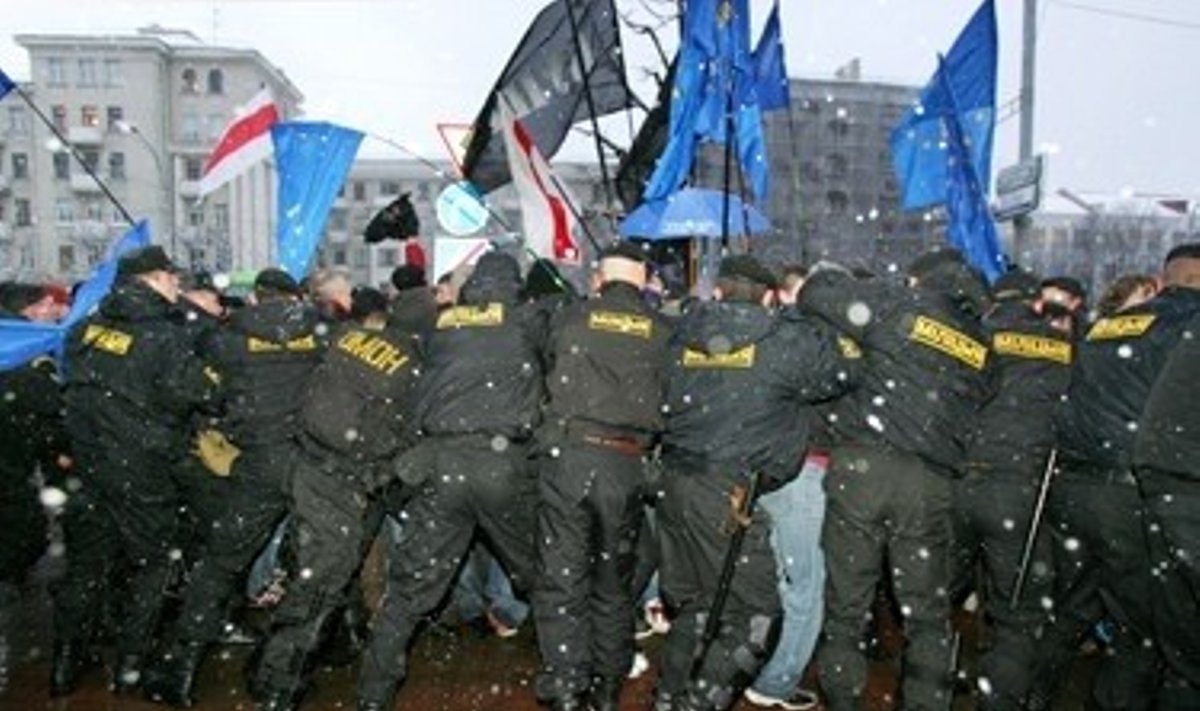Minskas, mitinguotojų išvaikymas