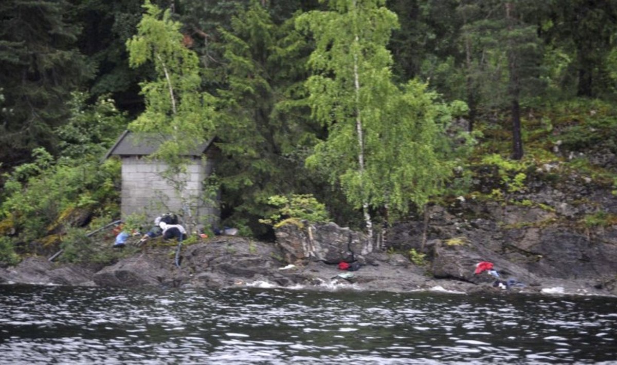 Žudynės Norvegijos Utoeya saloje
