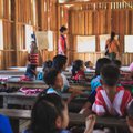 Почти 10 миллионов детей могут не вернуться в школы после пандемии