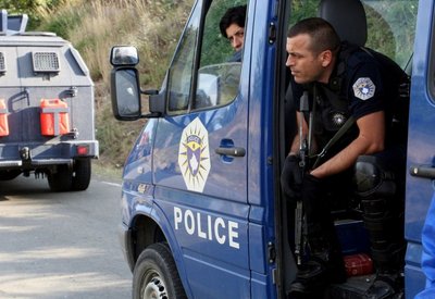Kosovo policija perėmė kontrolę sienos su Serbija perėjose